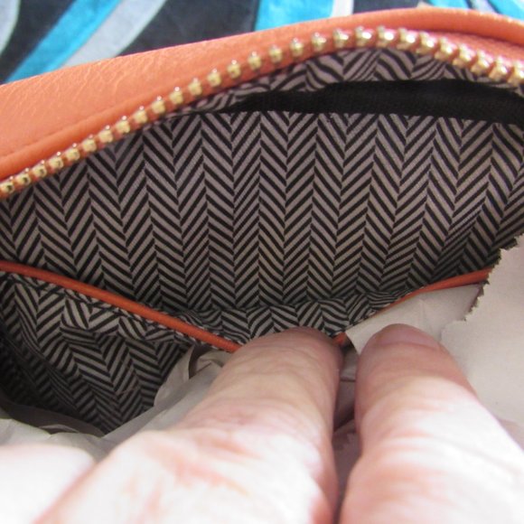 Small Vegan Purse - Picture 6 of 6